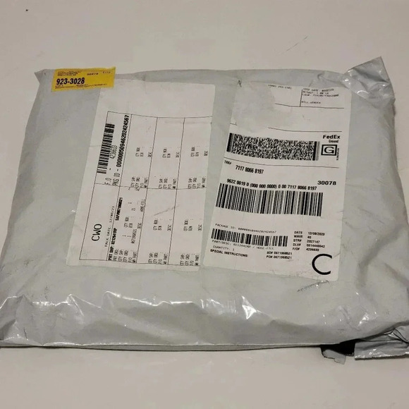 Whirlpool 8212641RP Universal Washer Hoses NWT 5 Ft Black Industrial Grade - Picture 2 of 2